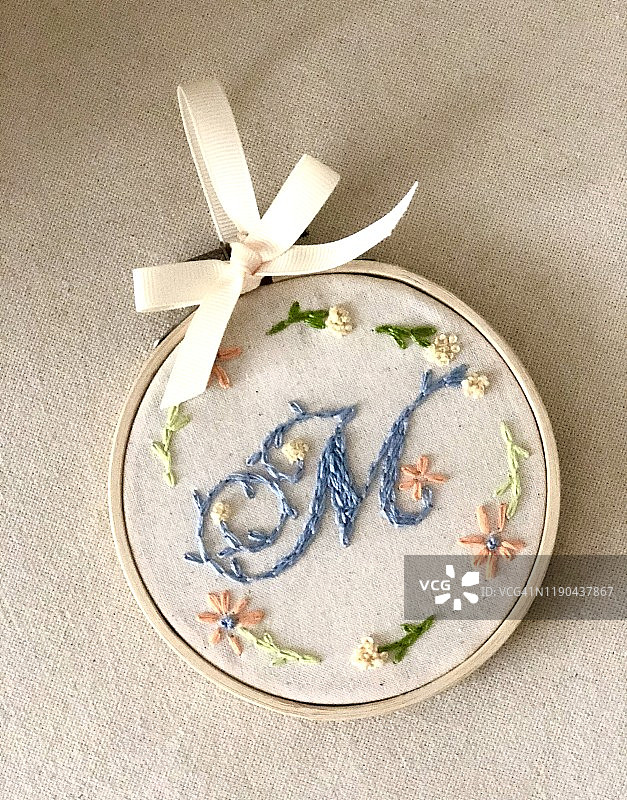 刺绣字母M图片素材