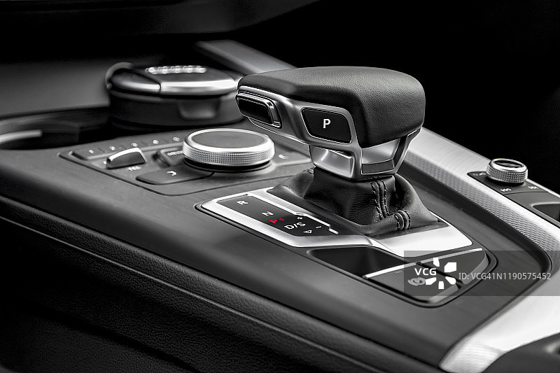 现代汽车变速杆图片素材