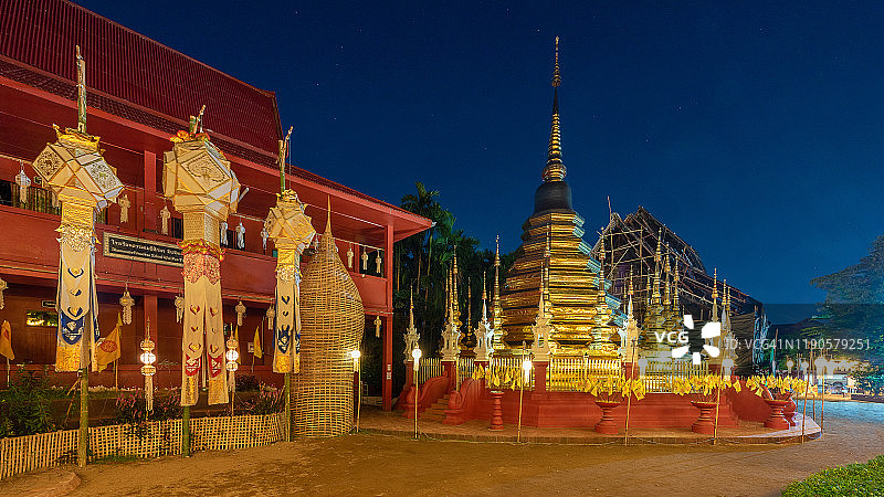 泰国清迈潘道寺的宝塔图片素材