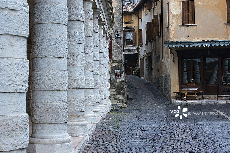 阿索洛城镇景观，威尼托图片素材