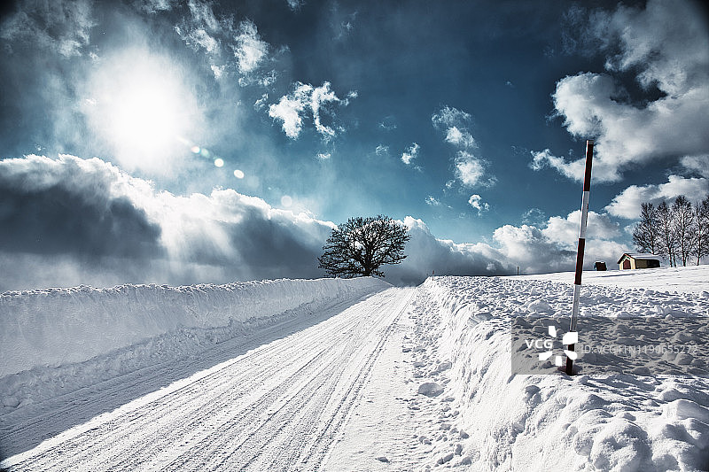日本北海道美瑛町的冬季景色图片素材