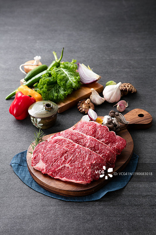 牛外脊肉图片素材