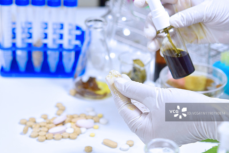 使用大麻进行药物开发的临床研究图片素材
