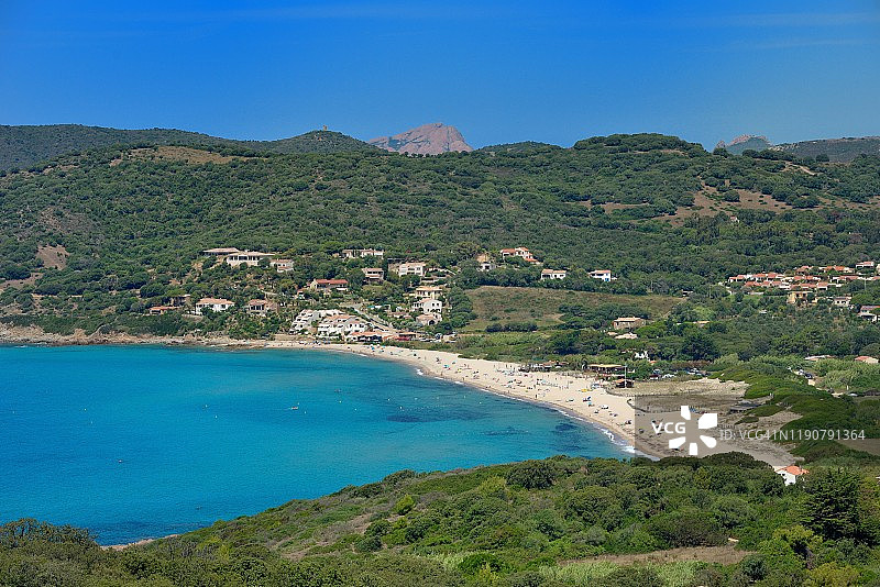 科西嘉岛，卡热斯村的海滩和海湾图片素材
