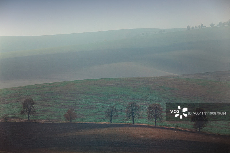 捷克摩拉维亚托斯卡纳的田园风光图片素材