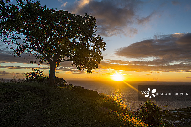 圣基茨和尼维斯硫磺石山要塞的日落图片素材