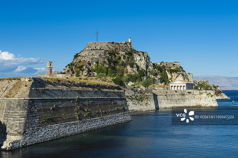 科孚岛古堡与蓝色天空（希腊伊奥尼亚群岛）图片素材