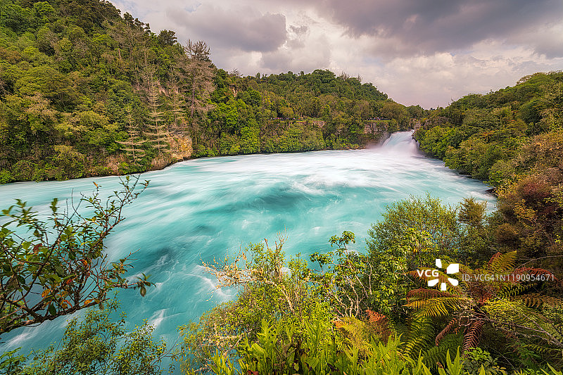 新西兰北岛胡卡瀑布图片素材
