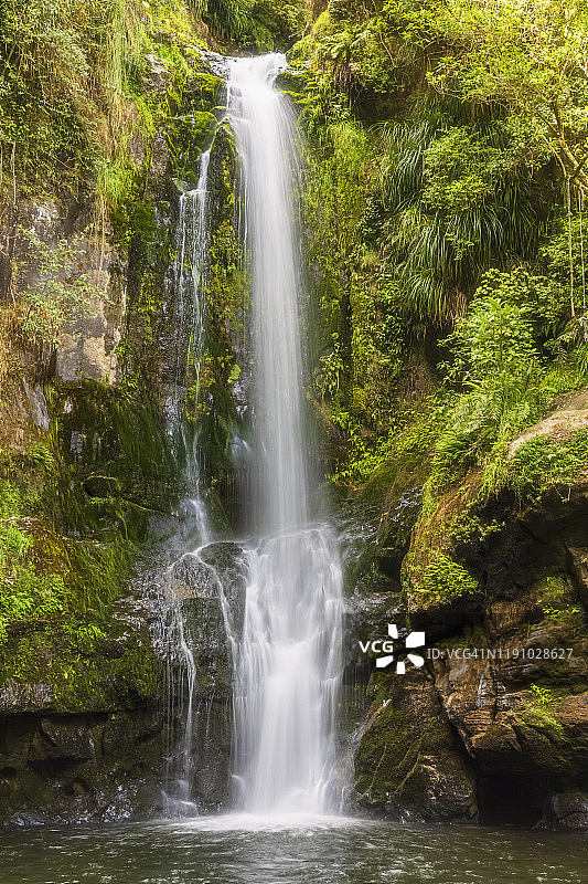 新西兰北岛丰盛湾凯特瀑布下瀑图片素材