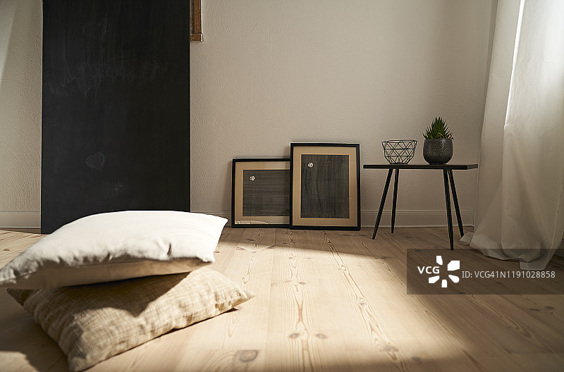 现代家具房间木地板室内设计图片素材