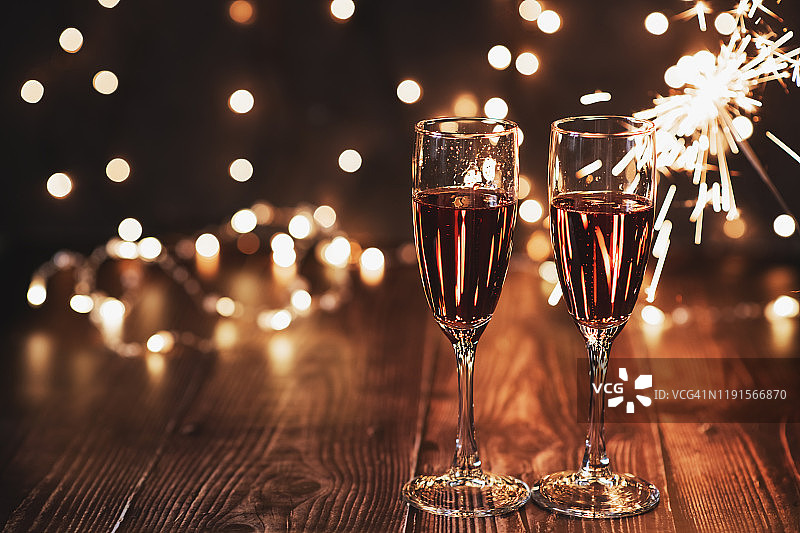新年前夕的庆祝背景是香槟图片素材