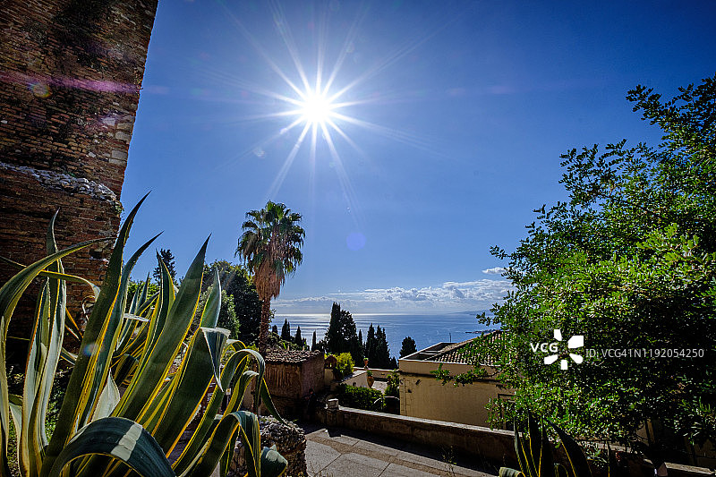 西西里陶尔米纳希腊剧院地中海风光图片素材