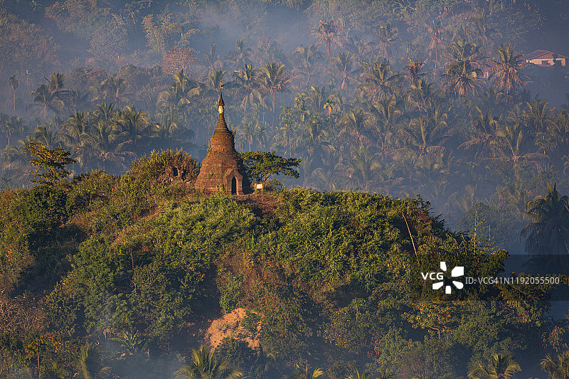 马克U市宝塔图片素材