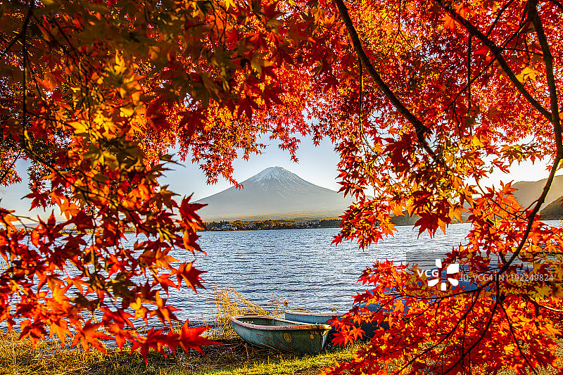 秋日富士山美景图片素材