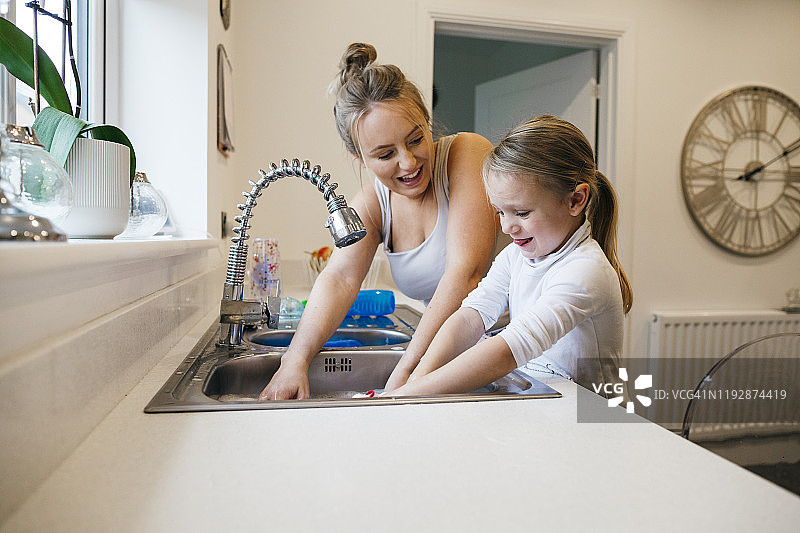 帮助妈咪图片素材