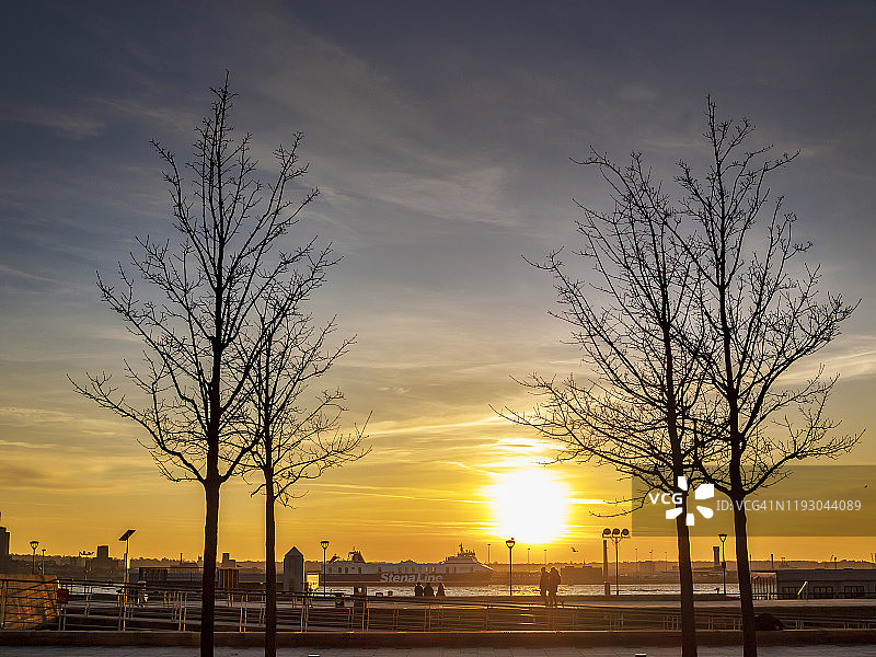 默sey河日落景观图片素材