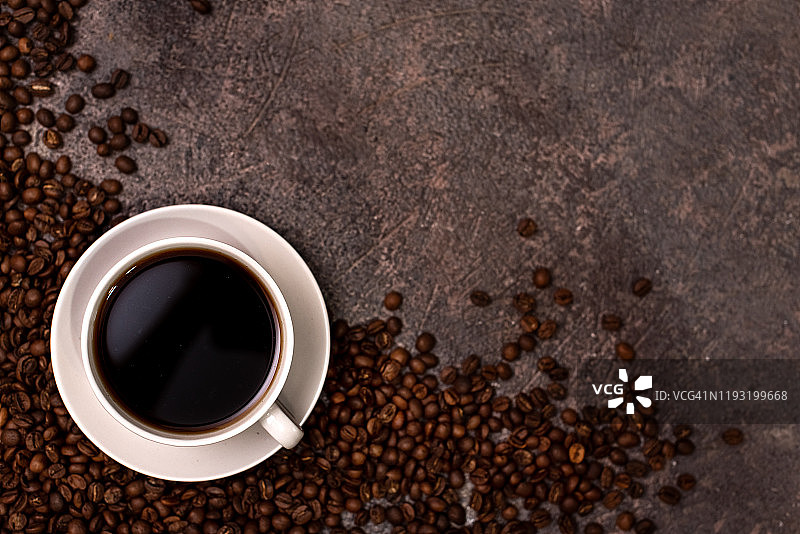 咖啡杯和咖啡豆图片素材