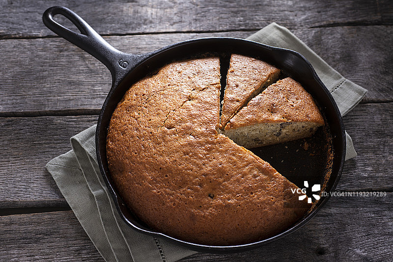 平底锅甜点面包图片素材