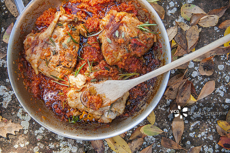 意式猎人炖鸡图片素材