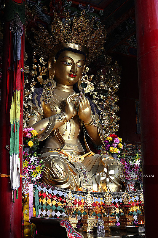 呼和浩特大召寺佛像图片素材