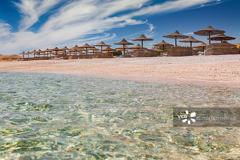 沙滩上的日落，埃及红海图片素材