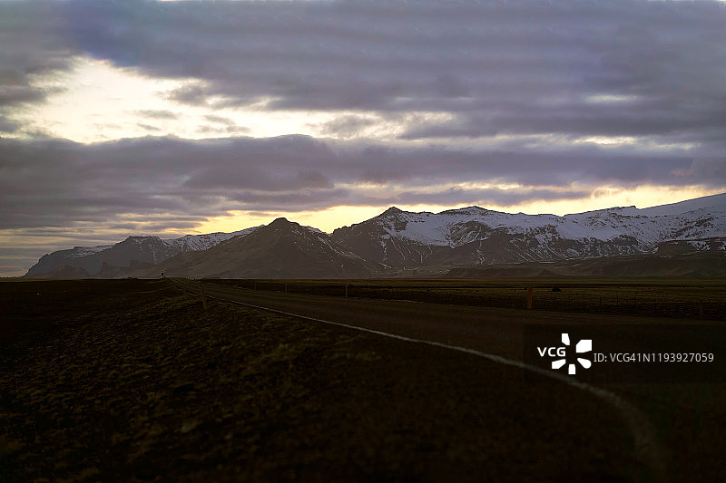 夏季冰岛自驾游路线景观图片素材