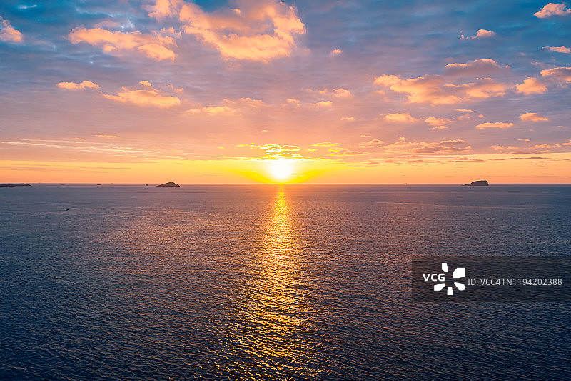 海上日出图片素材