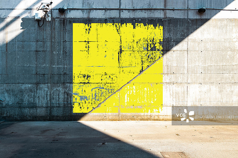 极简城市建筑中绘制的彩色方形几何图形图片素材