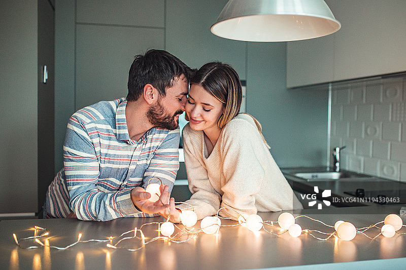 居家浪漫时光图片素材