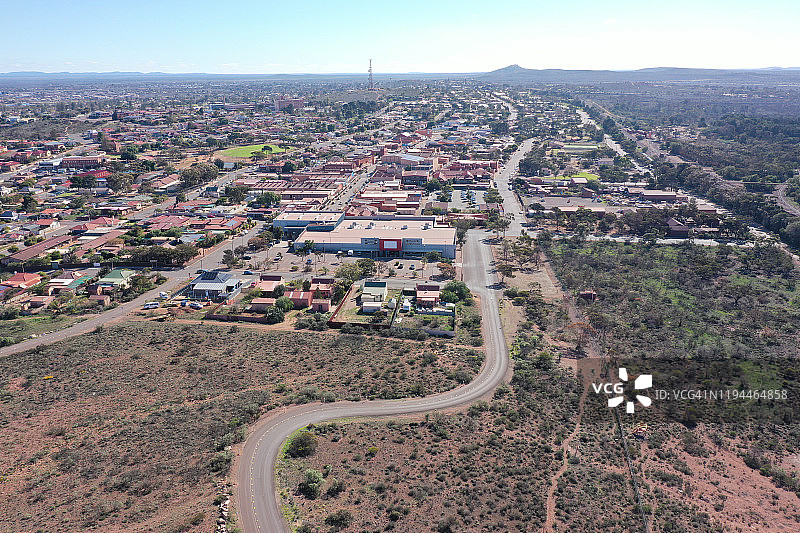 澳大利亚南部的怀阿拉市：钢铁工业之都图片素材
