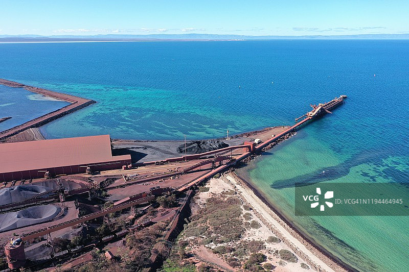 澳大利亚南部的怀阿拉市：钢铁工业之都图片素材