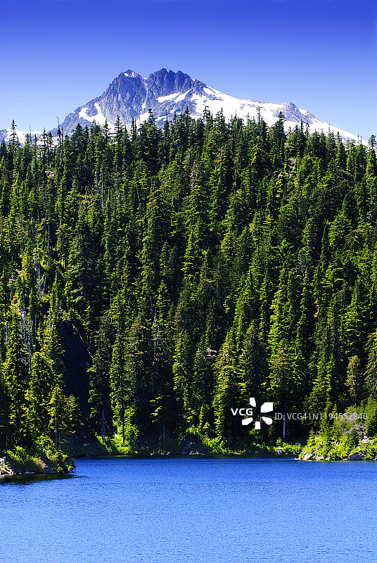 莫耶哈山与吉姆·米切尔湖图片素材