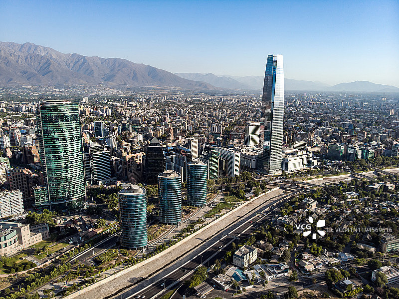 智利圣地亚哥的高速公路交叉口图片素材