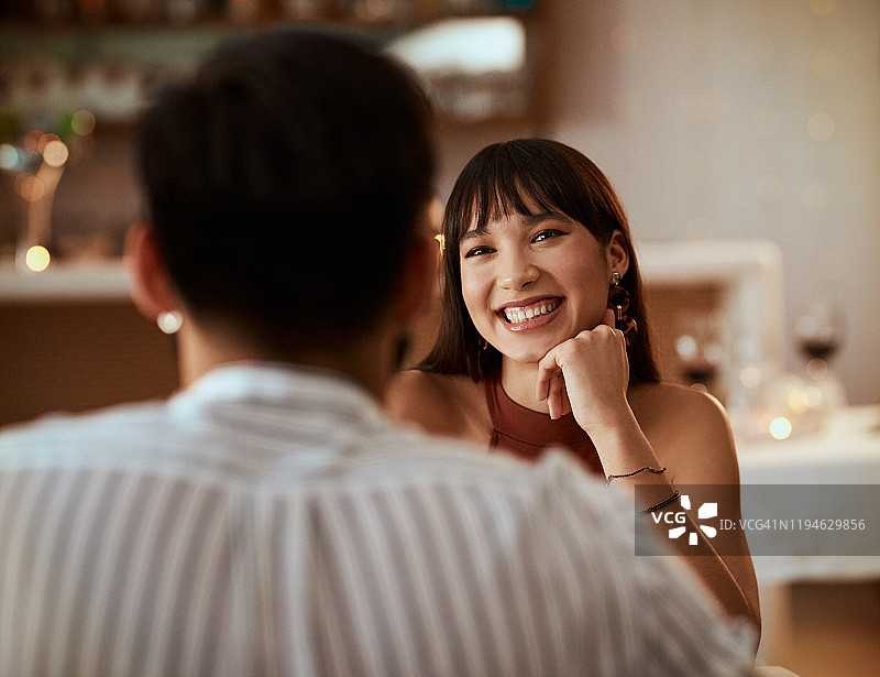 很棒的第一次约会图片素材