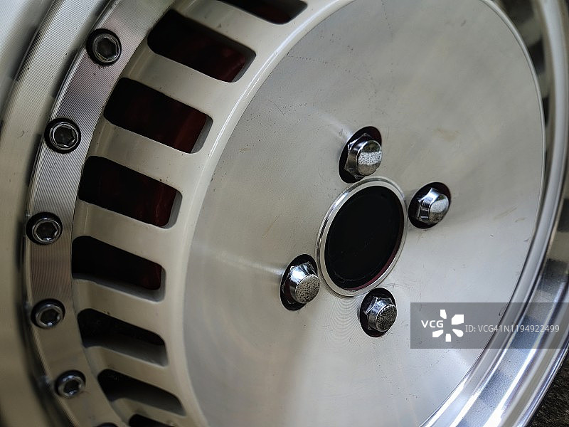 合金轮毂特写图片素材