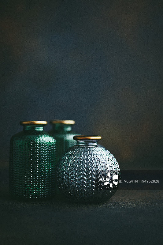 小玻璃罐静物背景图片素材