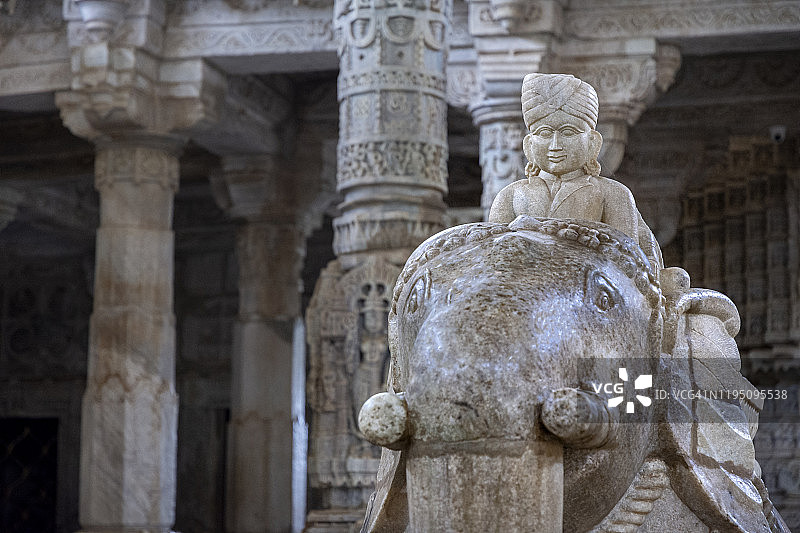 印度拉贾斯坦邦，拉纳克普，阿迪纳特神庙图片素材