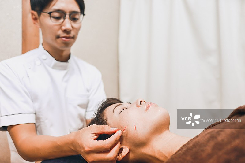 亚洲美容针灸图片素材