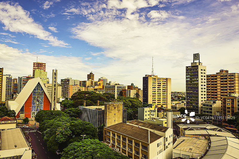 隆德里纳城市全景，巴西图片素材
