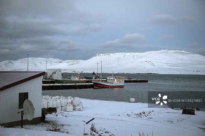 格伦达菲厄泽港口，冰岛西部图片素材