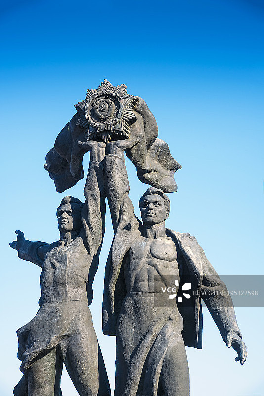 乌克兰基辅苏联时代雕像图片素材