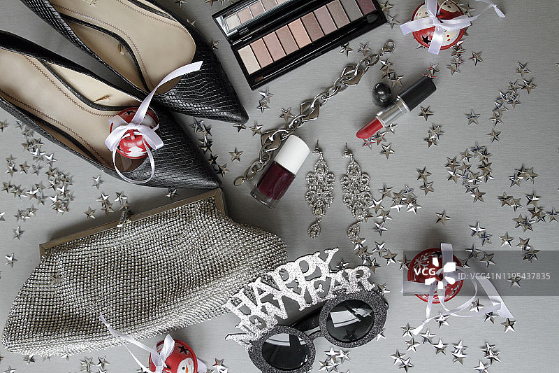 新年夜女士鞋履配饰图片素材