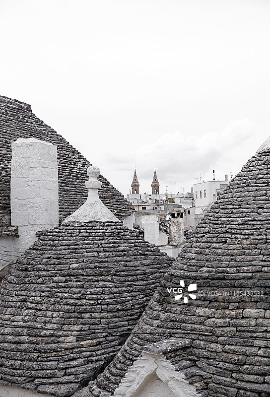意大利普利亚阿尔贝罗贝洛，蒙蒂区，特鲁利房屋图片素材
