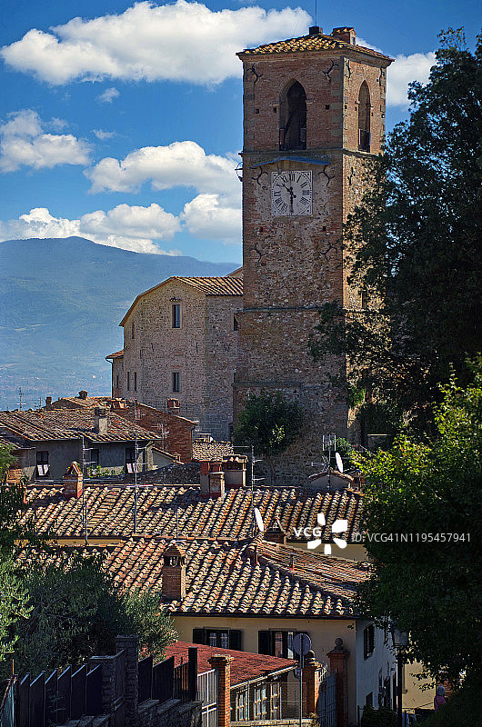意大利安吉亚里中世纪小镇景色图片素材