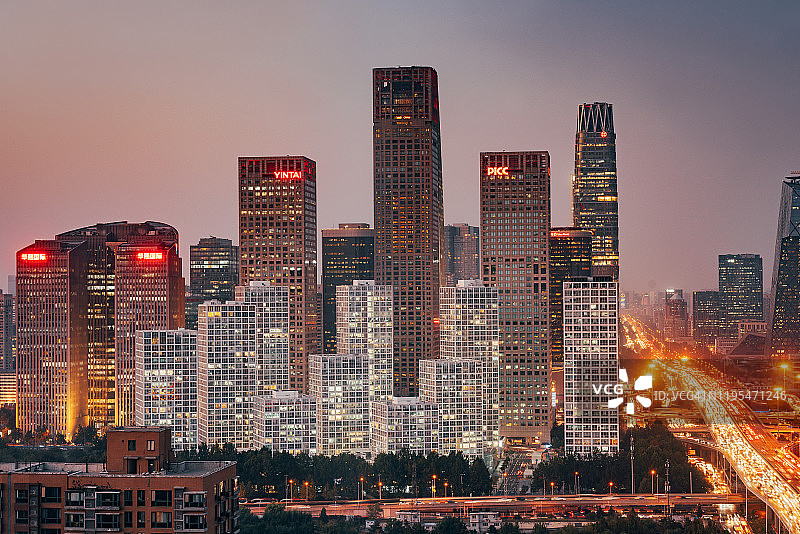 北京中央商务区天际线图片素材