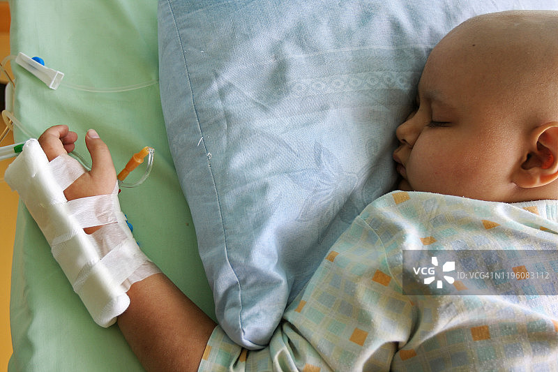 儿童癌症患者化疗概念图片素材