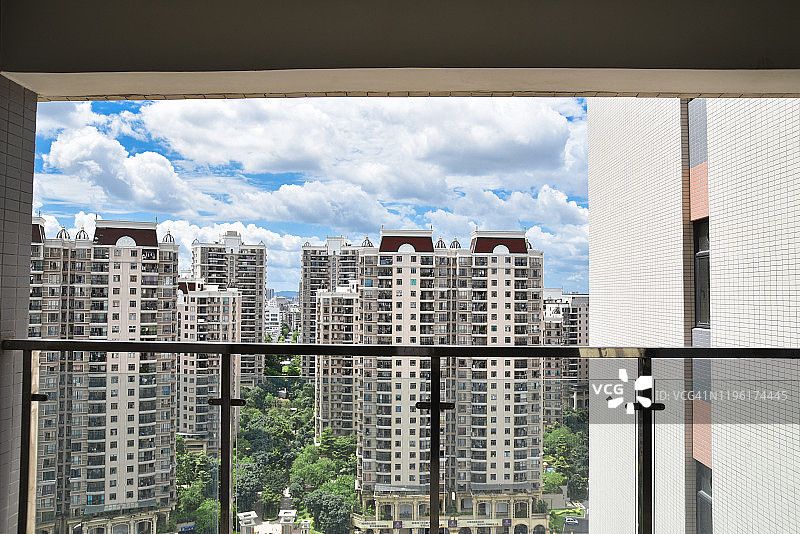 江门蓬江区住宅区午间鸟瞰图片素材