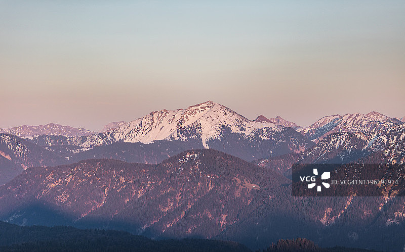 巴伐利亚阿尔卑斯山-赫尔佐格stand图片素材