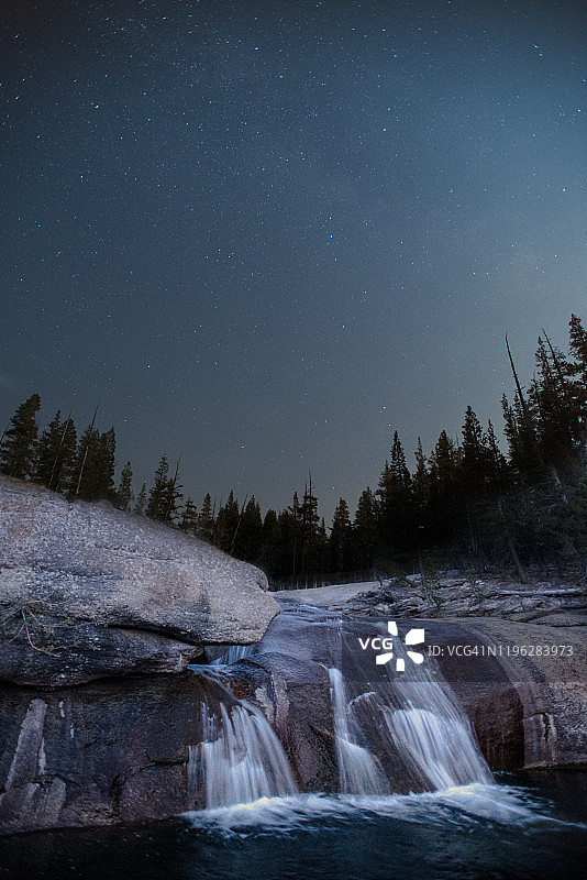 优胜美地国家公园的图奥勒米河图片素材