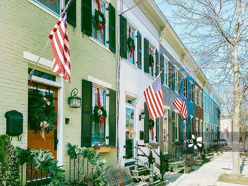 弗吉尼亚州亚历山大市的联排别墅图片素材
